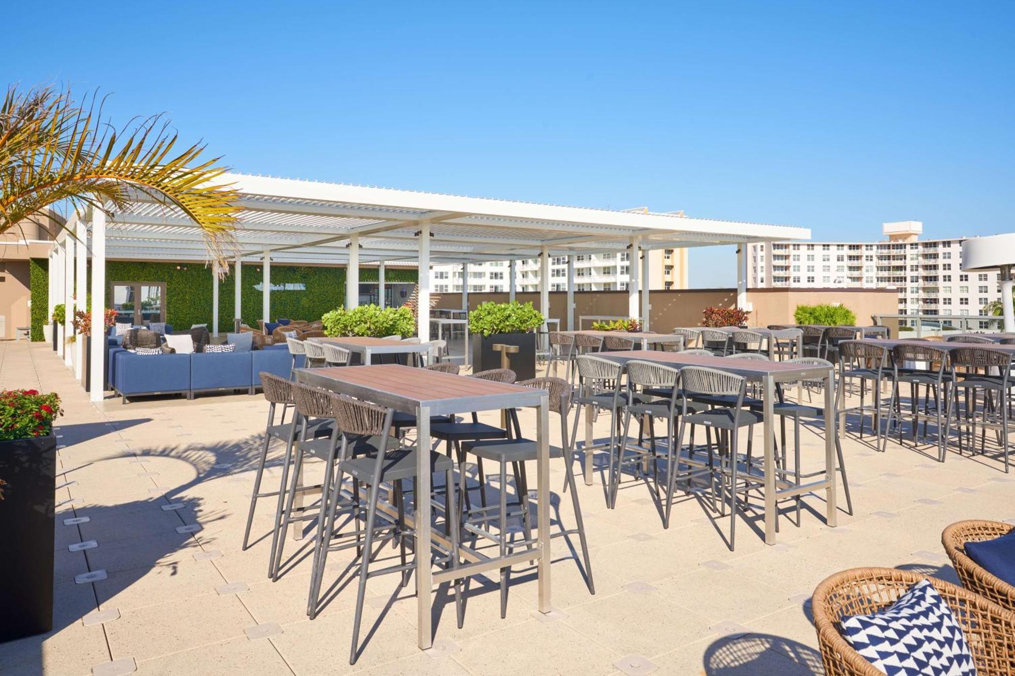 Home2 Suites By Hilton Pompano Beach Pier, Fl Bagian luar foto